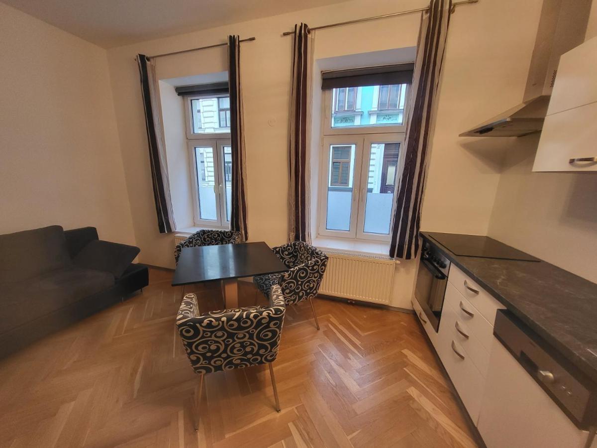 Cozynite Premium Apartment Hundertwasser Vienna Luaran gambar